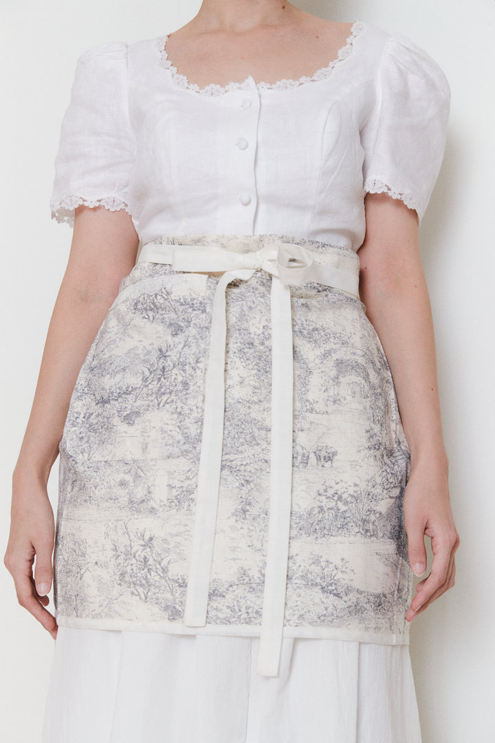 Classic Toile Half Apron